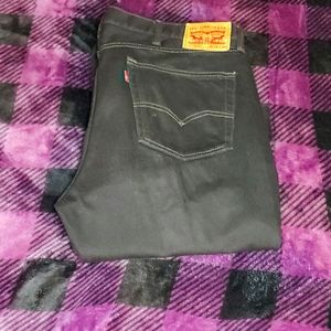 Black Levi's 505 Men's Jean's 38x30 Classic Look!